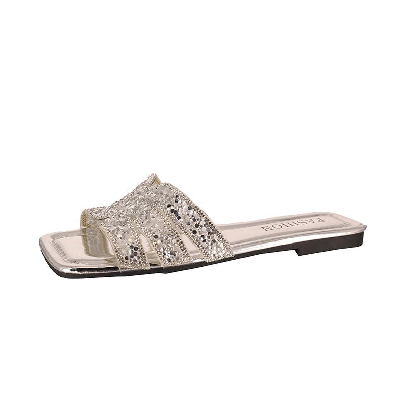 Foreign trade large-size flat-bottomed slippers for women to wear 2024 new square-headed open-toed beach cool slippers for women