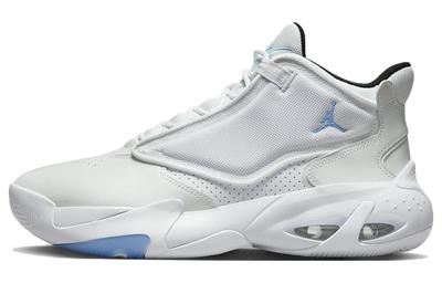 Max Aura 4 White University Blue DN3687-100