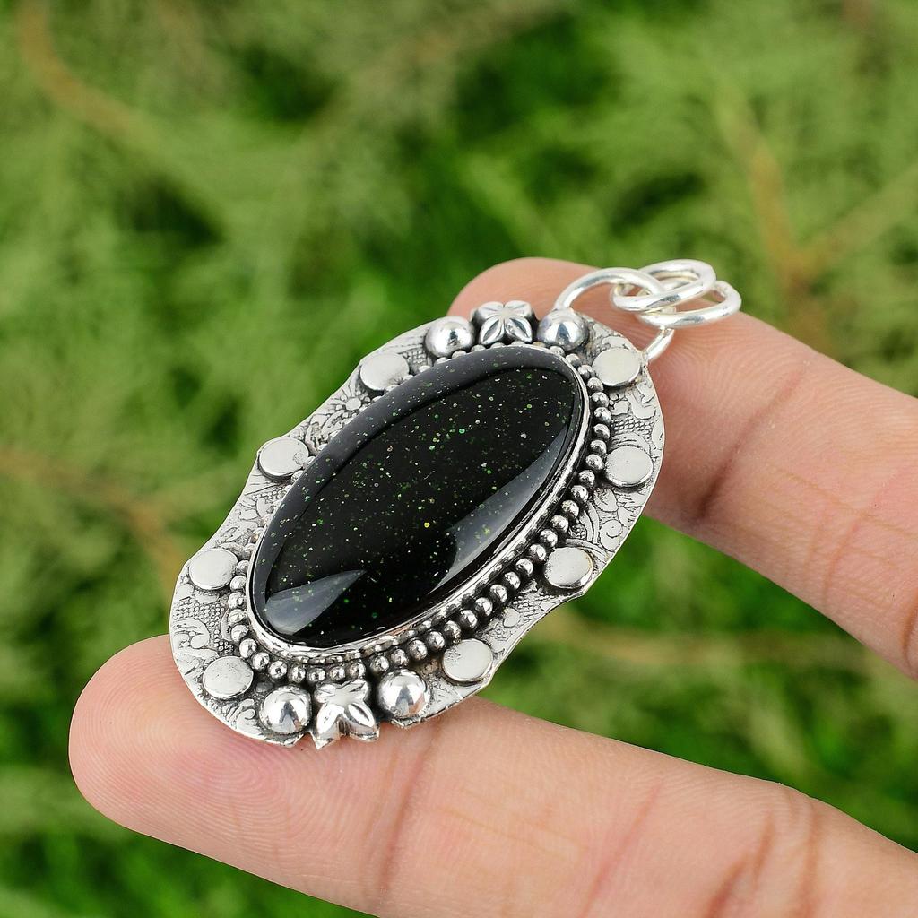 Daughters Day Deal Natural Green Sunstone Mother New Pendant 925 Sterling Silver