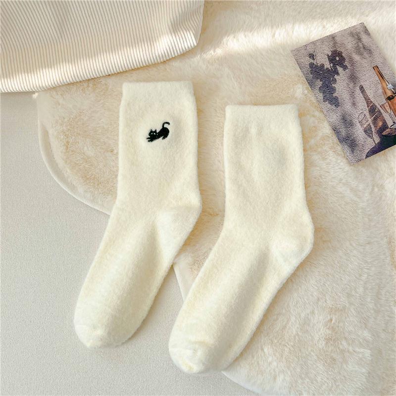 Women's Fluffy Fleece-Lined Mid-Calf Socks - Japanese-Style Cartoon Embroidery