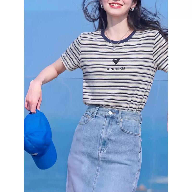 Basic House Women's Dark Blue Stripe Print Short Sleeve T-shirt