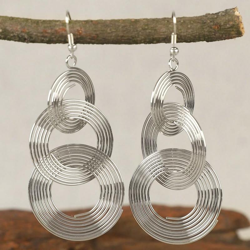 1 Paar Kreative Gedrehte Unendlichkeits-Schleifen-Hängeohrringe mit Langem Ring-Anhänger, Geeignet für das Tägliche Tragen von Frauen