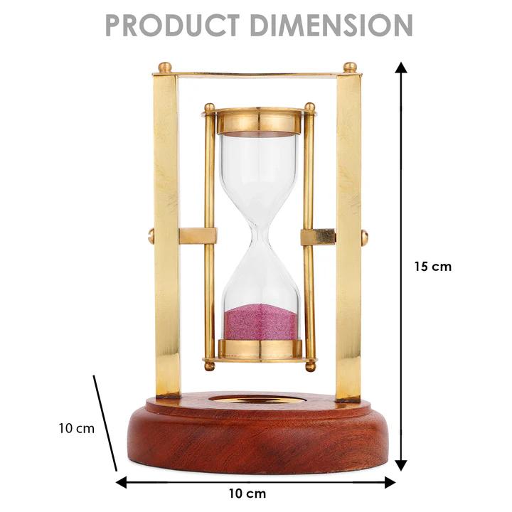 Marshal’s Hourglass | 10 x 10 x 15 cm