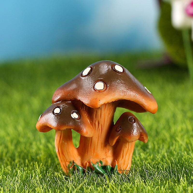 Simulation Mushroom Miniatures Fairy Garden Moss Terrarium Resin Crafts Decorations Garden Artificial Bonsai Landscape Ornaments