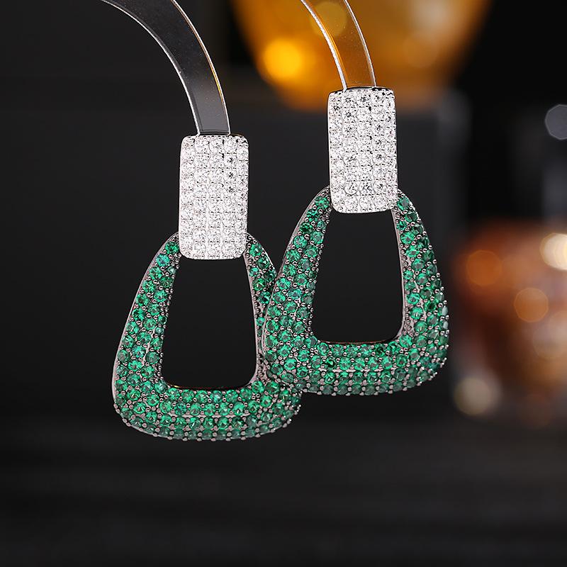 SUYU Autumn New Geometric Design Inlaid With Cubic Zirconia Exaggerate Atmosphere And Fashion Style Earrings