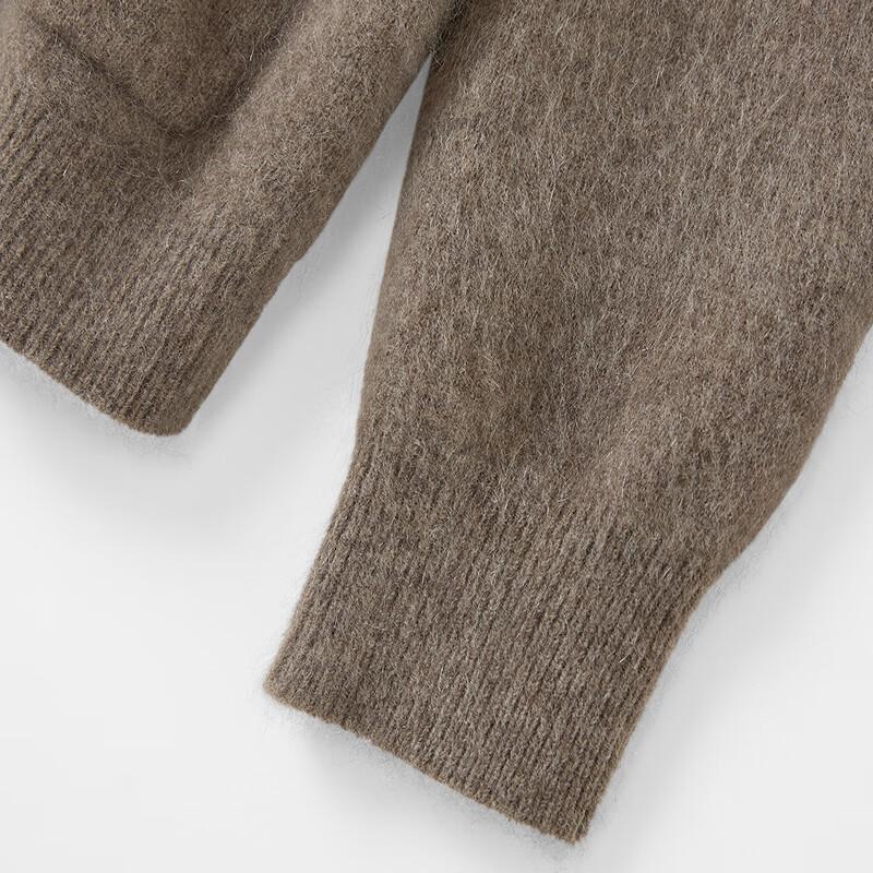 Broadcast Women's Gray V-Neck Knit Cardigan