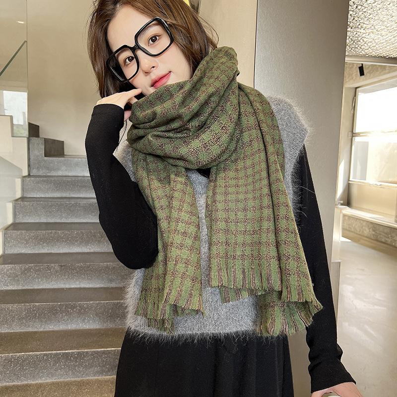 Winter scarf 2025 new plaid scarf women's fringed imitation cashmere plaid scarf warm scarf shawl