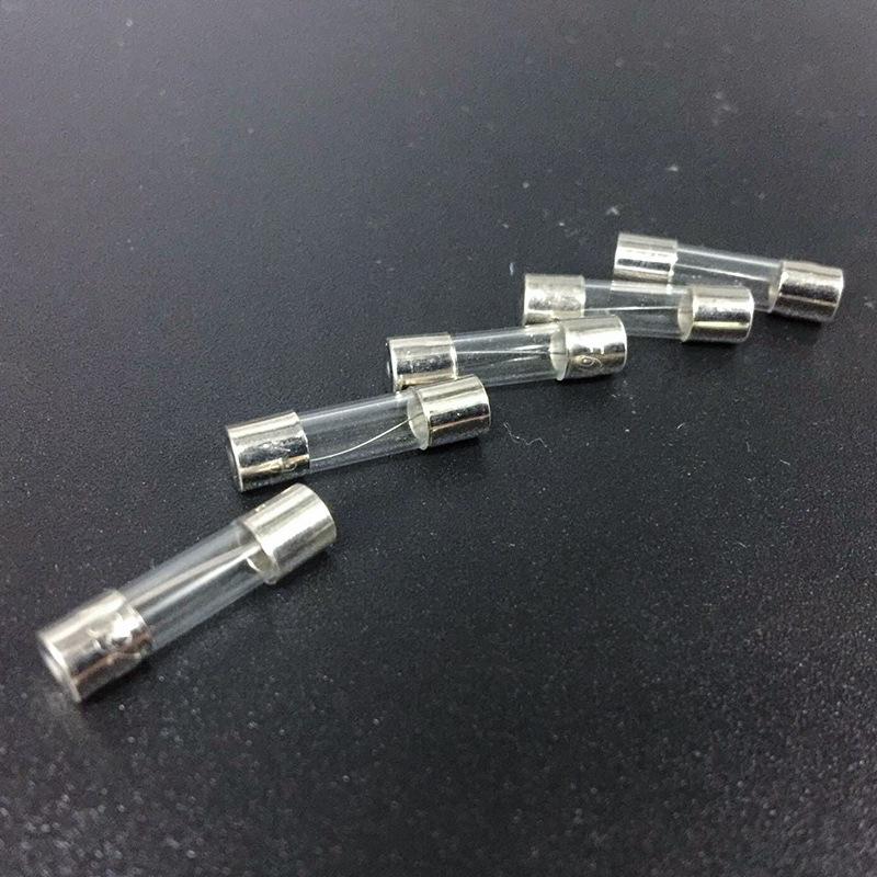 100-Piece Set of 5x20mm Glass Fuses, 0.5A-20A, 10 Variants