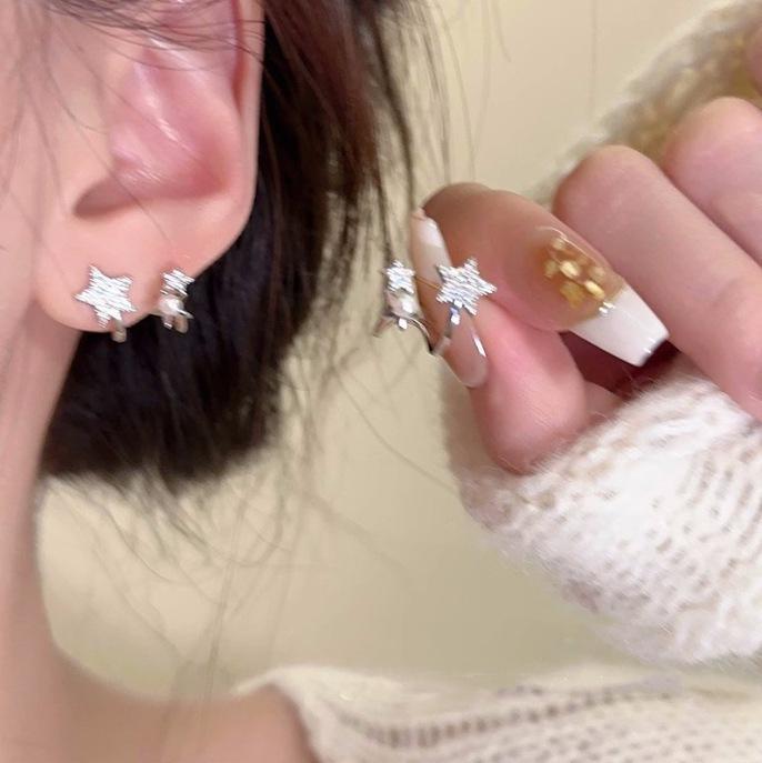 Design star pearl earrings women, new simple and versatile temperament Internet celebrity stud earrings