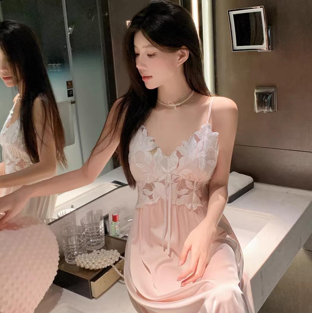French sexy pajamas women's spring and autumn ice silk long suspender pajamas, two summer pure desire long skirts and robes with chest pads