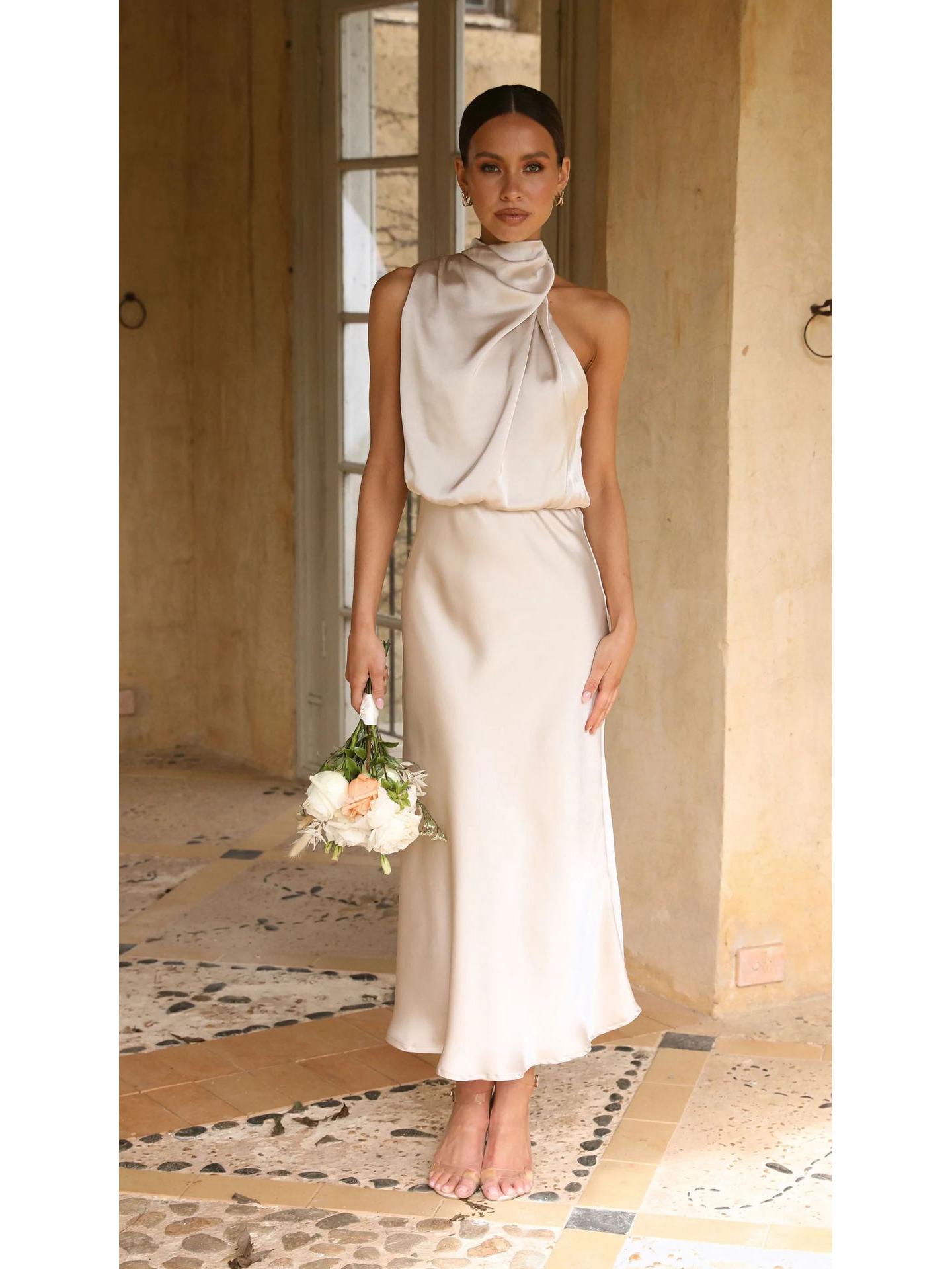 

2023 Summer Sleeveless Halter Neck Satin Dress – Elegant Solid Color Women s Clothing Extra Large абрикосовий