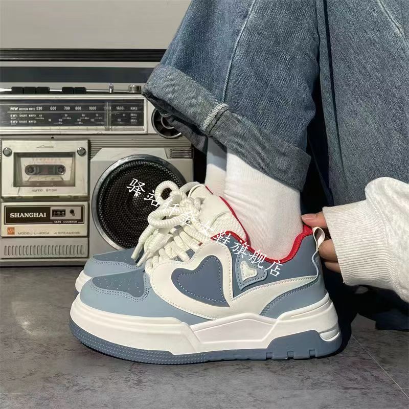 

Student sports shoes 2025 new women s shoes little white shoes versatile fashion casual shoes platform niche original design sense 35
