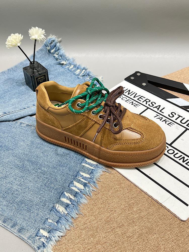 

French design German training shoes women s 2025 autumn new non-collision models lightweight low-top board shoes flat sneakers children 35 хаки