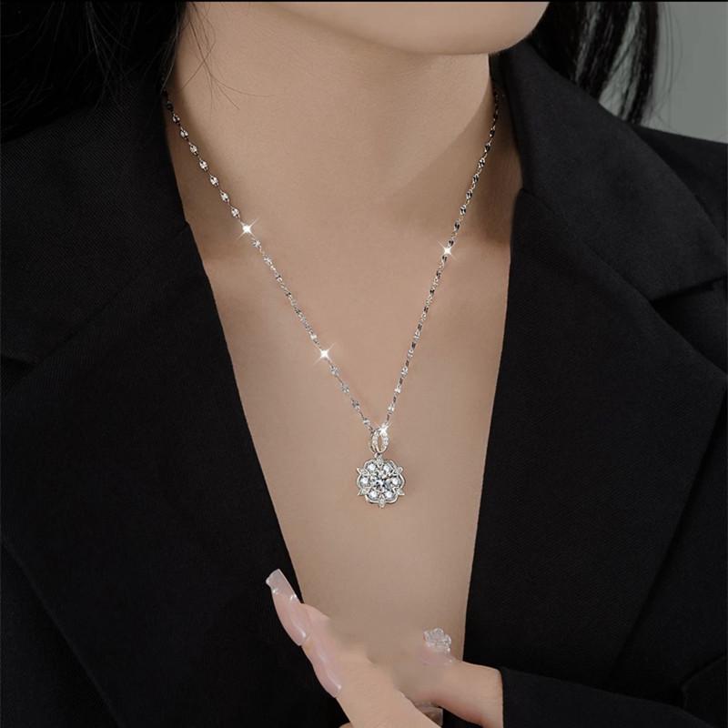 Douyin Live White Gold Snowflake Pendant Necklace - Luxury Floral Design with Diamonds, Perfect Gift for Girlfriend