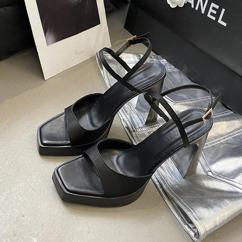 

French retro heightening Mary Jane single shoes women s 2025 spring new square head shallow mouth one-word buckle high-heeled sandals 40 чёрный