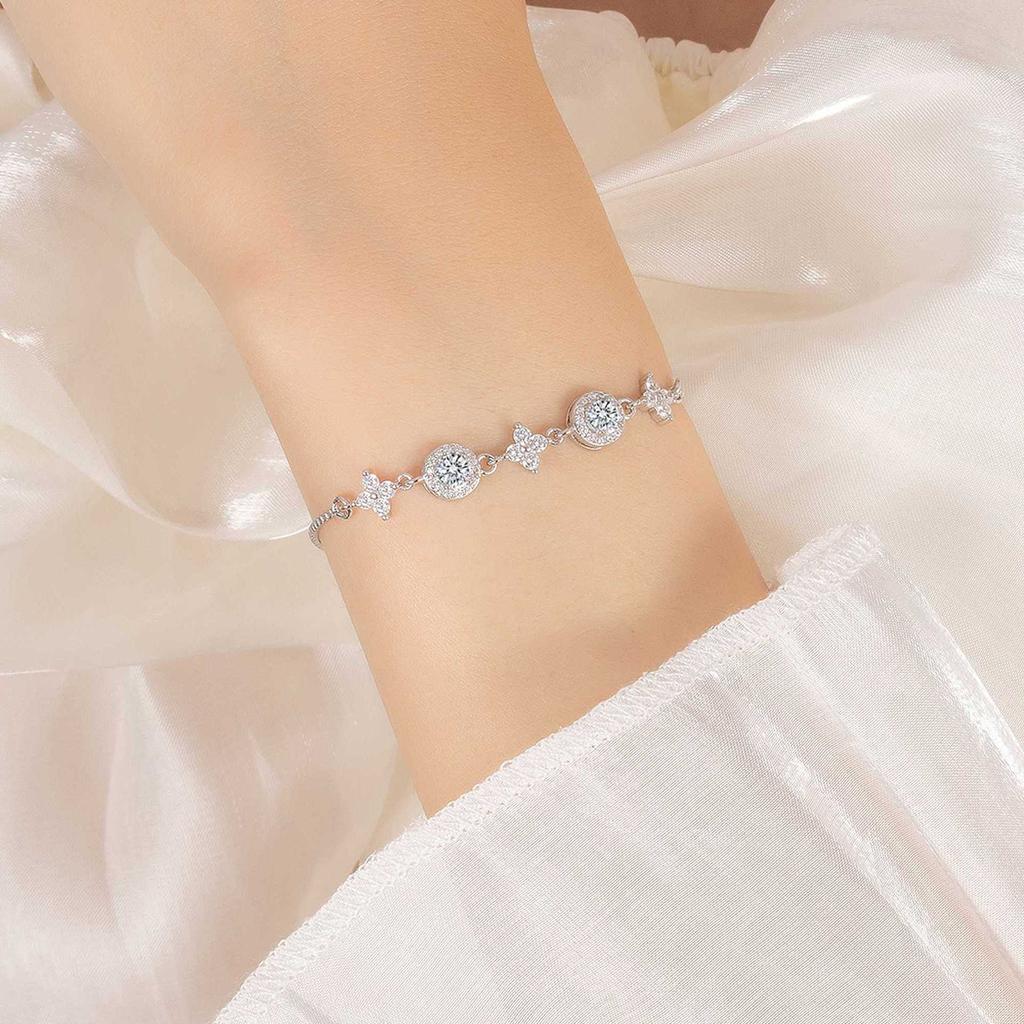 925 Silver Bracelet Four-leaf Round White Zircon Ladies Fashion Simple Birthday Party Wedding Anniversary Jewelry Gift