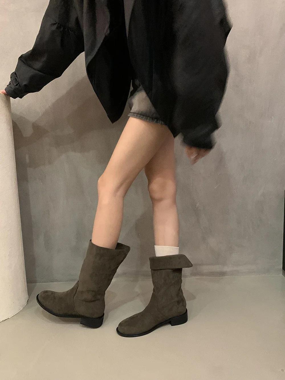 

Высококачественные женские плиссированные удобные тканевые короткие сапоги 2024 года, модные повседневные сапоги с острым носком на низком каблуке для женщин 39 коричневый