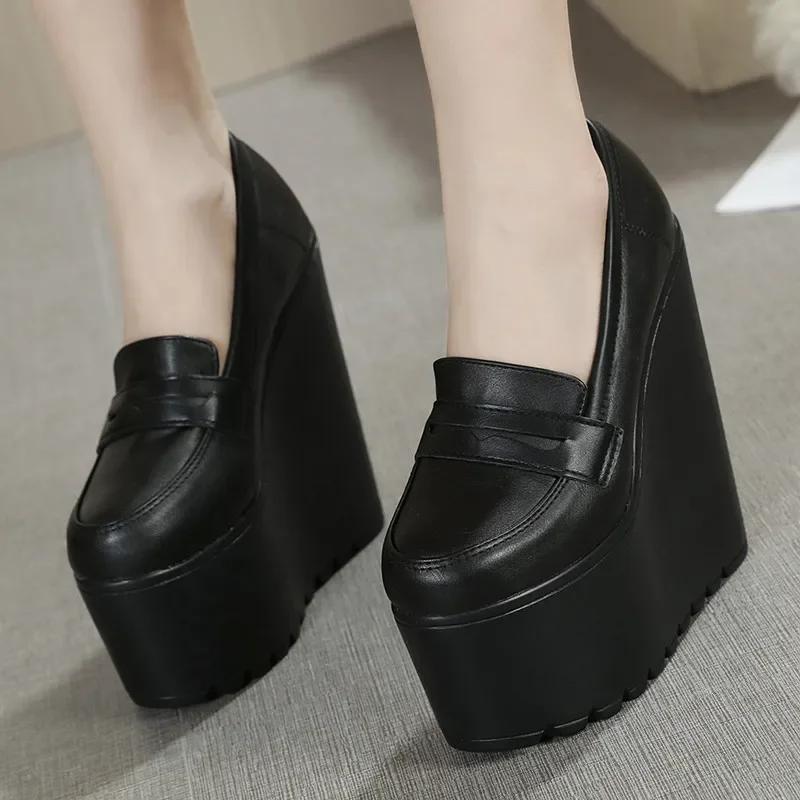Fashion 2025 New wedge with thick bottom round single shoes female inside increased 16 cm suede high heels simple elegant women's shoes