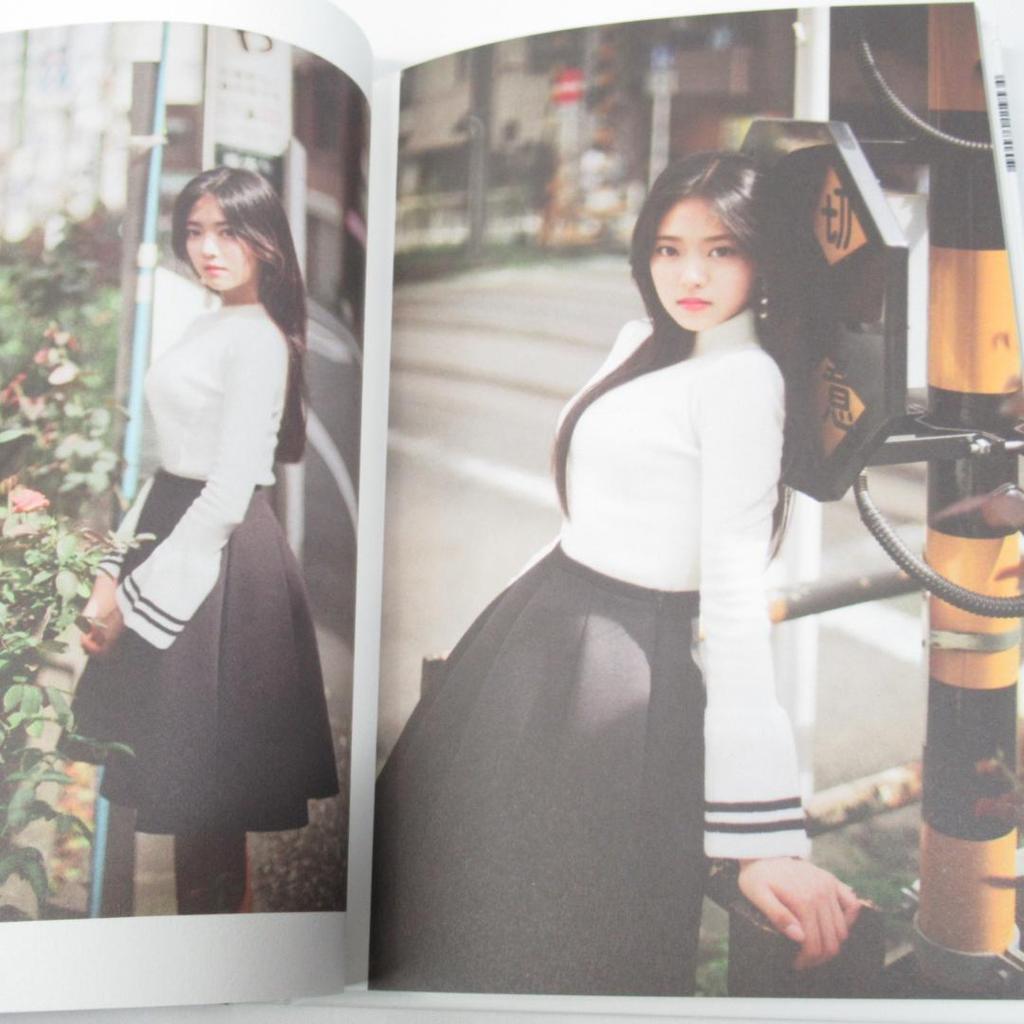 [USED] LOONA / Hyunjin 2nd LOONA Korean CD with booklet