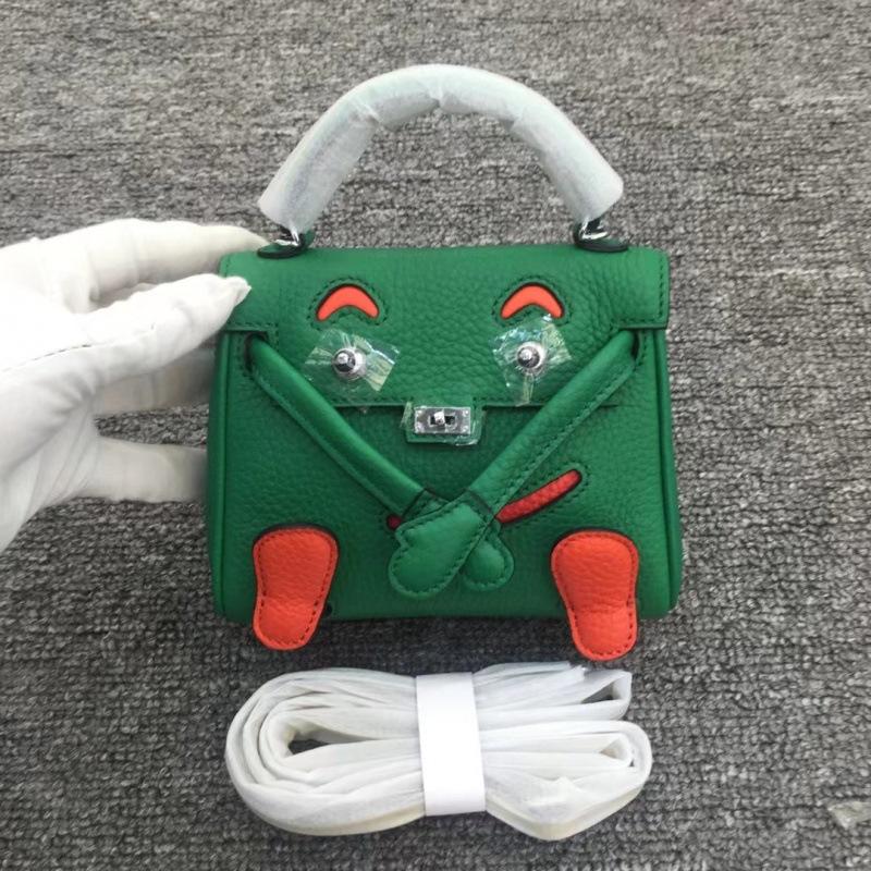 

Сумка для женщин Сумка Niche Design Контрастный цвет Мини Верхний слой из коровьей кожи Кукольная сумка на одно плечо Кроссбоди Тенденция 16x7x12cm зелёный