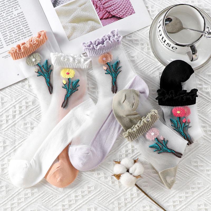 5 Pairs Womens Floral Embroidered Socks Fashionable Lightweight Mesh Socks