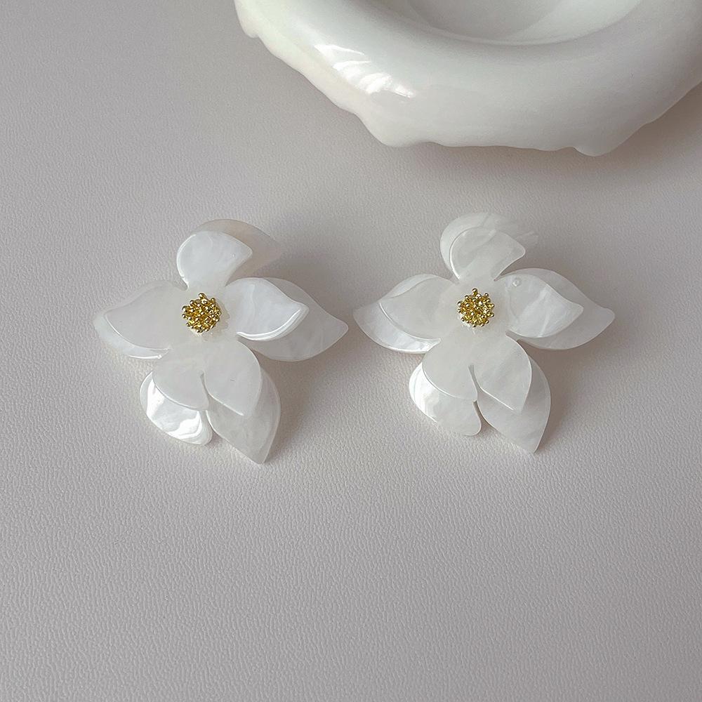 Retro Acrylic Flower Earrings with S925 Silver Needle - High-End, Exaggerated European & American Dangle Jewelry