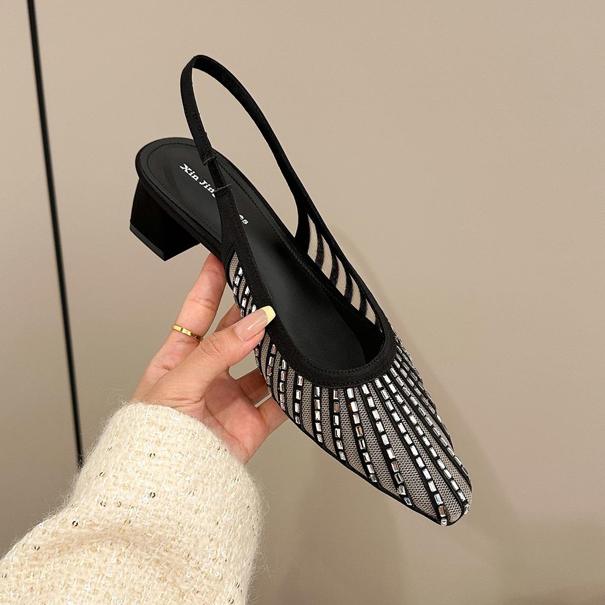 

579-7 French New 2025 Spring Summer Daily Rhinestone Pointed Fashion Press Drill Thick Heel Commuter Sandals Women 35 чёрный