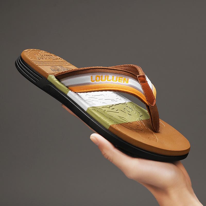 Men Flip Flops Beach Sandals Summer Slippers Non-slip Casual Flat Shoes Slippers Indoor House Shoes for Men Outdoor Slides