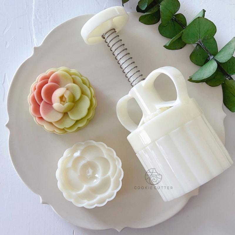 Camellia Flower Mooncake Press Mold Cookie Stamps Chinese MidAutumn Moon Cake Makers Decoration Tool for DIY Cookie