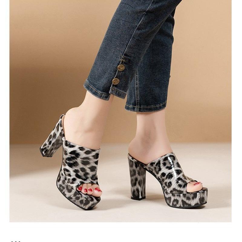 Fashion New Waterproof Platform Sandals for Women, Thick Heels, Summer Fish Mouth, Cool Slippers, Leopard Print Flip-flops