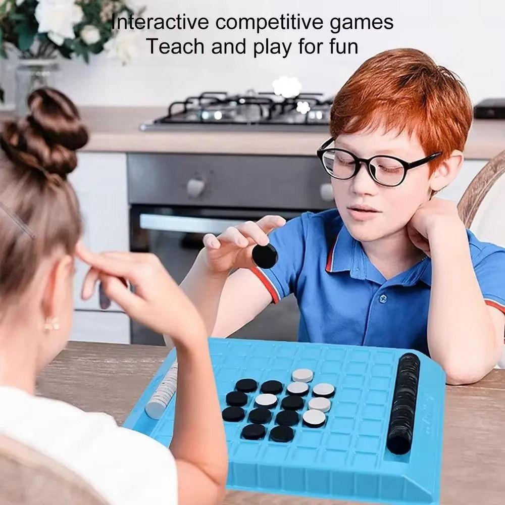 

Tabletop Game Kid Overturn Chess Reversi Strategy Board Game Camping Hiking синій