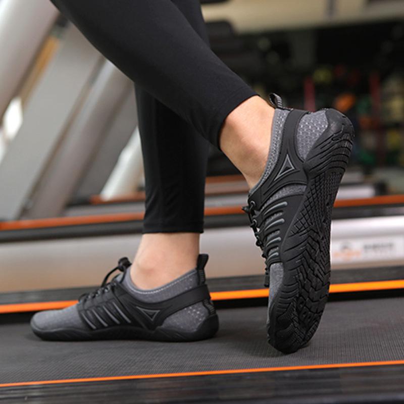 

New Outdoor Canyoning Shoes for Couples Quick-Drying Wading Shoes Lightweight Breathable Beach Shoes Hiking and Mountaineering Footwear 35
