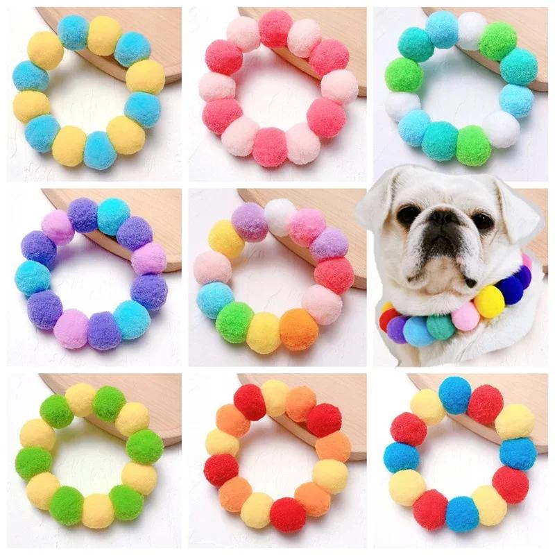 Bunter Plüschball Haustierhalsband Verstellbarer Weicher Pompon Halsring für Kleine Hunde Katzen Welpen Kätzchen Zubehör
