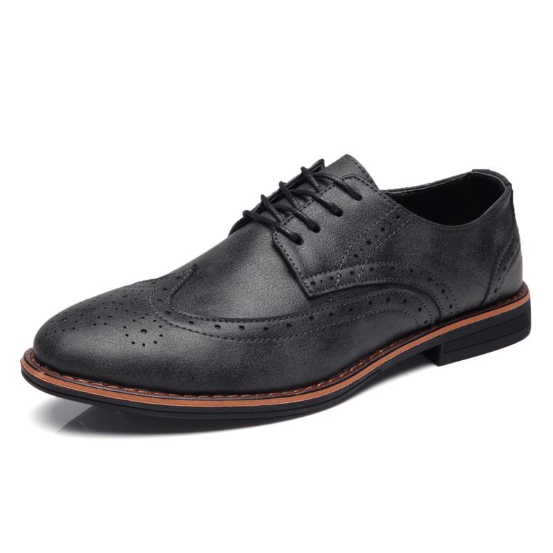 Luxury Leather Brogue Mens Flats Shoes Casual British Style Men Oxfords Fashion Men Shoes Brand Dress Shoes For Men 442
