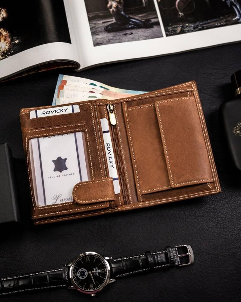 Large, Vertical Men's Wallet Made of Genuine Leather - Always Wild