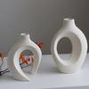 2pcs Modern White Ceramic Vase for Home Decor, Circle Matte Hollow Flower Vases Nordic Boho Ins Style for Wedding Dinner Table Living Room Office