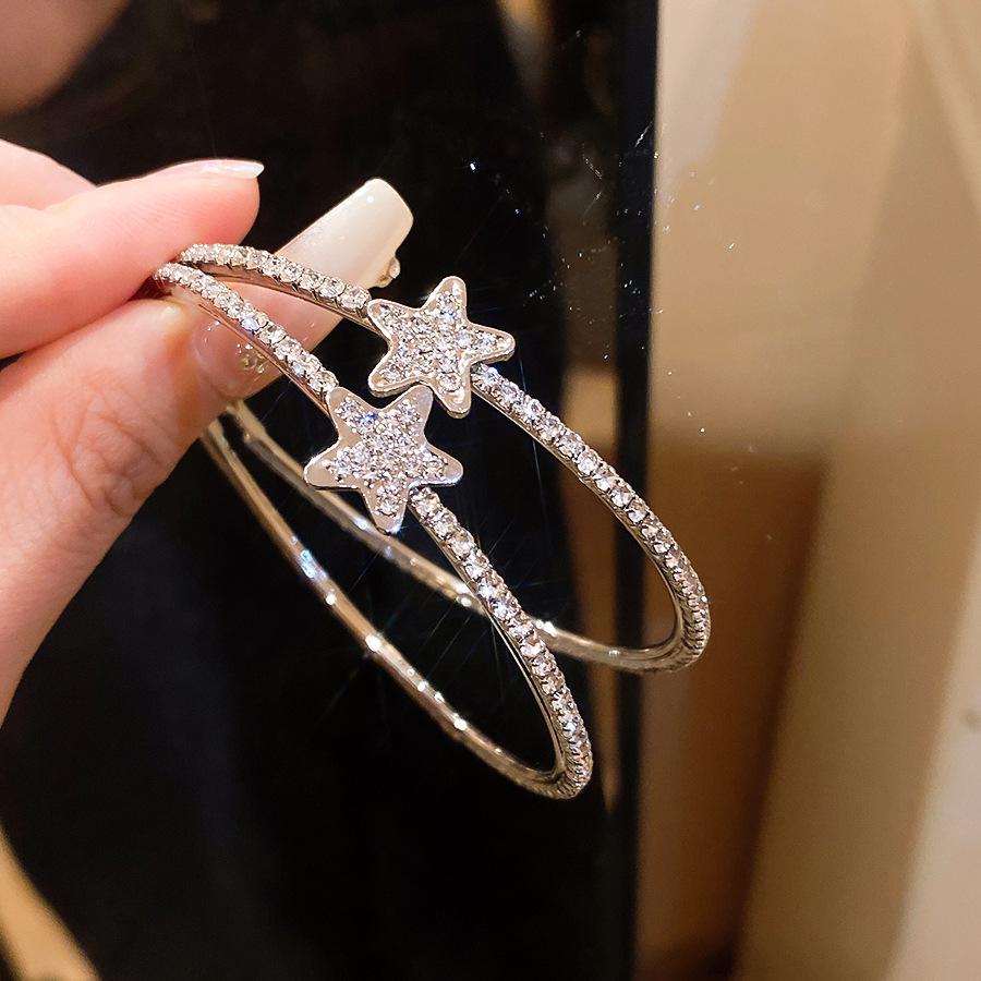 Fashion Sparkling Rhinestone Hoop Earrings for Women Star Exaggerated Round Earrings Buckle Luxurious Party Jewelry Accessories