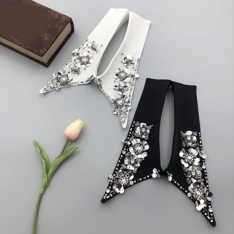 Kamínkový límec Dívčí šperkový oděvní doplněk Dámský límec Starověké umění Flitry Klopa Šálový límec Klopa