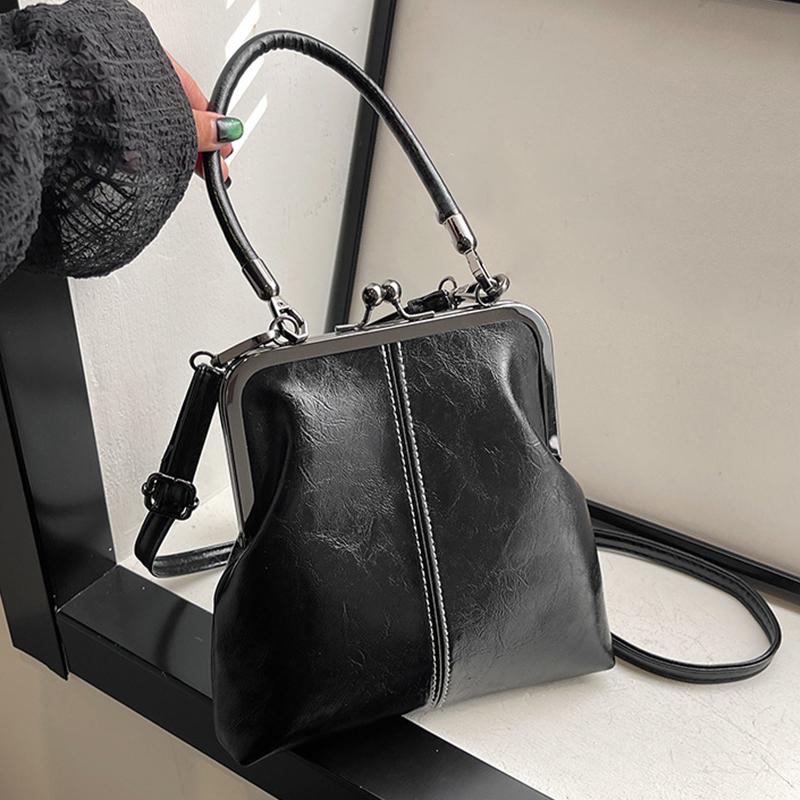 Elegantní taška přes rameno s klipovým zámkem Velkokapacitní PU kožená crossbody taška Jednobarevná retro dámská malá kabelka