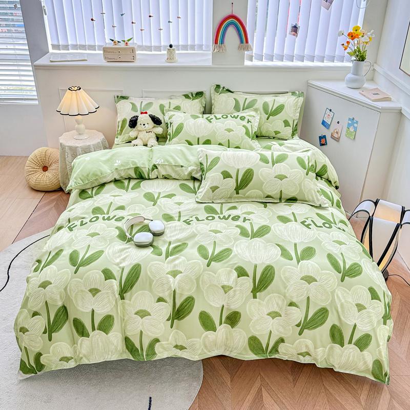 Cartoon Black Cat Duvet Cover SetKitten Bedding Set 4Pcs Quilt Cover 1 Flat Sheet And 2 Pillow ShamsPolyester Comforter Cover