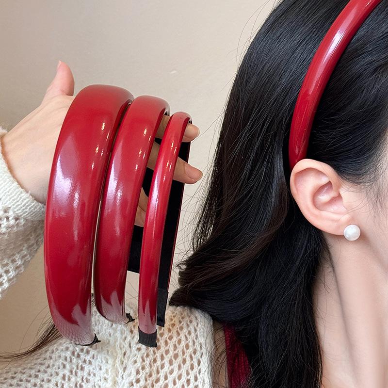 Wine Red Headband Skin Brightening Effect Faux Leather Hair Band Women's Elastic Hair Accessory Minimalist Chic Wide Thin Hair Hoop Gift
