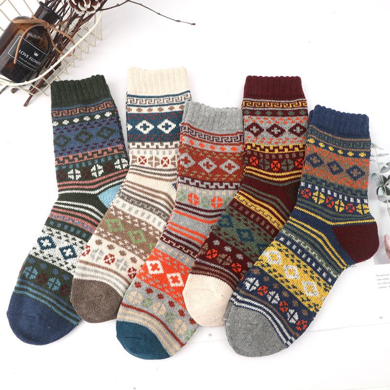 5 Pairs Winter Men's Socks Thicken Sheep's Wool Socks Warm Women Retro Style Colorful Fashion Man Socks for Snow Boots