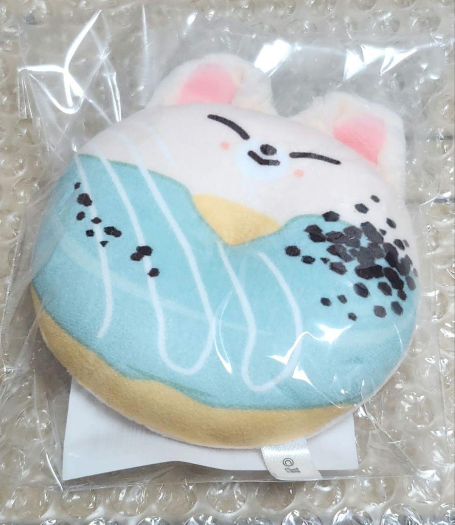 

[USED] Stray KidsSKZOO POPUP STORE Donut Charm