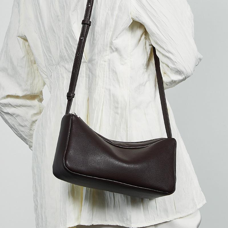 Leather Women's Bag Underarm Light One Shoulder Crossbody European Bag Small Fresh Versatile Mobile Phone Shopping Solid Color Soft Women's Bag