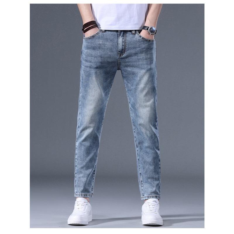 

Тонкие мужские джинсы на весну и лето, эластичные, облегающие, слегка прямые 38