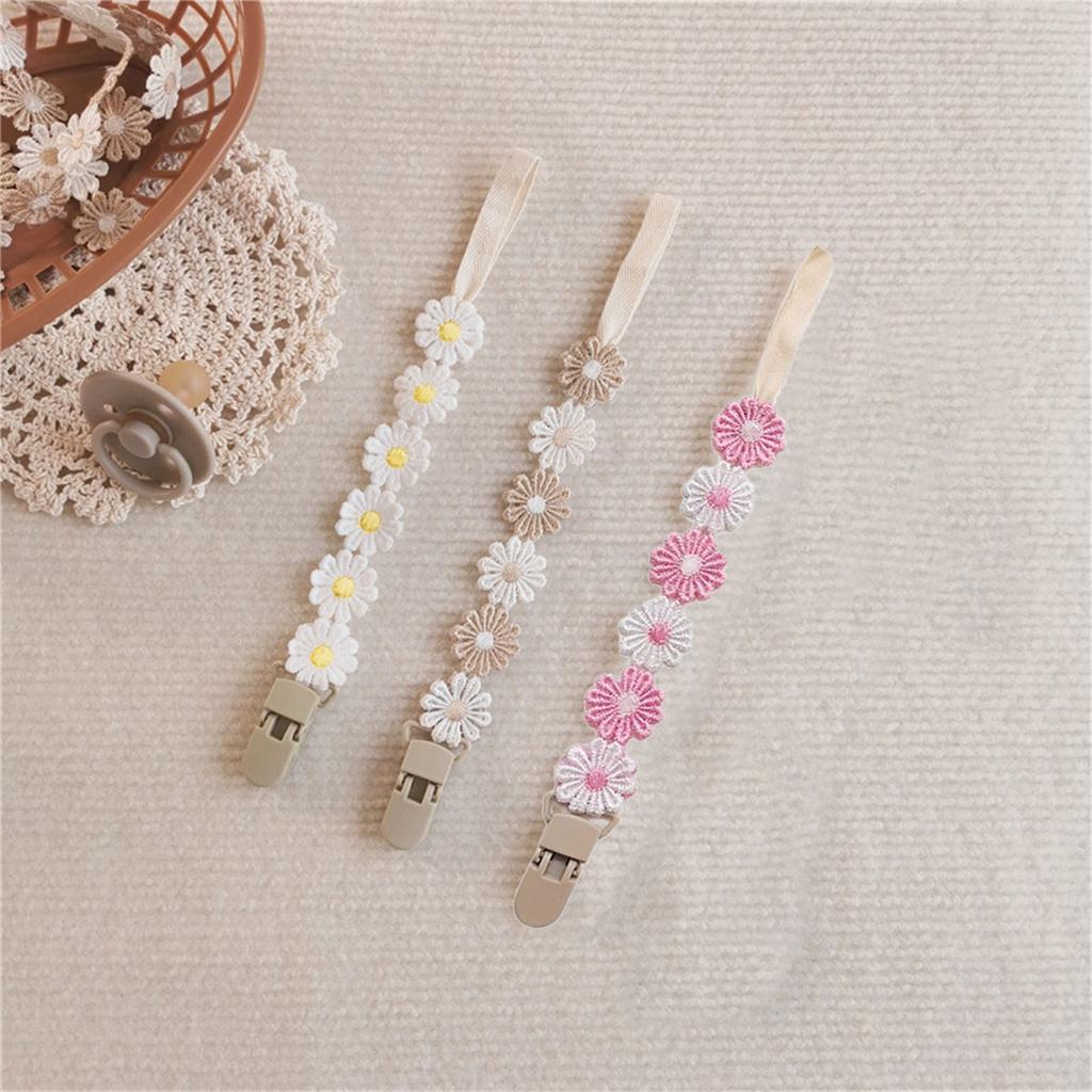 Little Daisy Baby Pacifier Clips Pacifier Chain Nipple Bracket Holder for Nipples Toddler Girl Baby Shower Gift Baby Accessories
