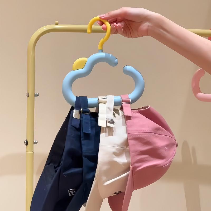 Rotatable Hat Storage Clothes Hanger Multi-Function Hook Home Use Plastic Coat Hanger Adult Closet Storage Cloud Shaped Hooks