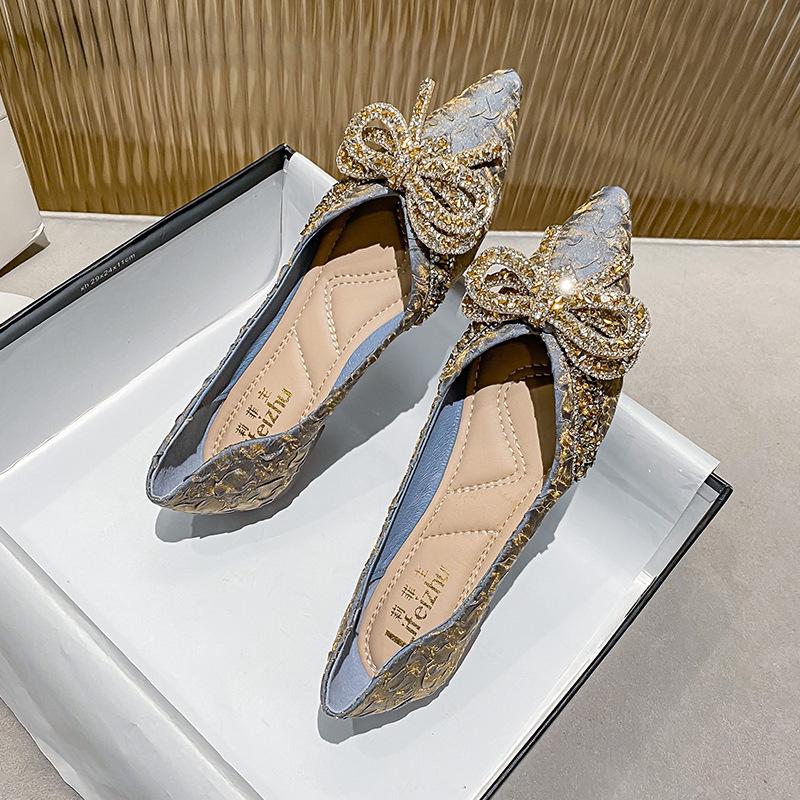 

Plus Size Women s Rhinestone Pointed Toe Loafers (Sizes 41-43) - 2022 Flat Fashion Style 38 сапфірове скло синього кольору кольору