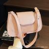 2025 New Women's Bag Versatile Simple Fashion Underarm Bag Niche Design Large Capacity Commuter Shoulder Crossbody Bag