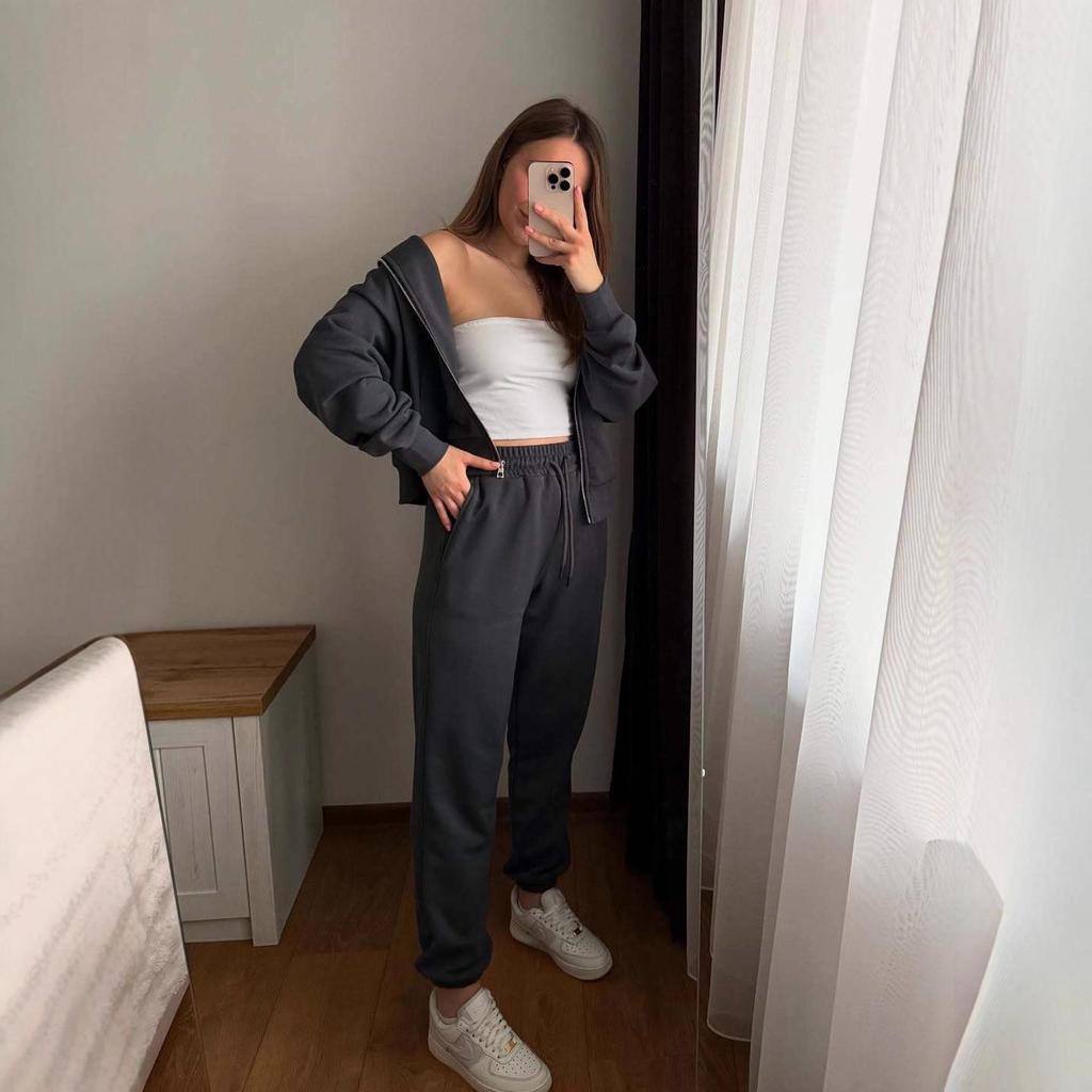 2025 Autumn Women's Sleeveless Lined Jacket and Loose Pants Set - European & American Sports Style